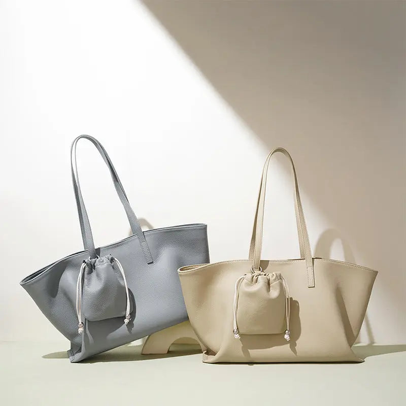 Large Capacity Tote