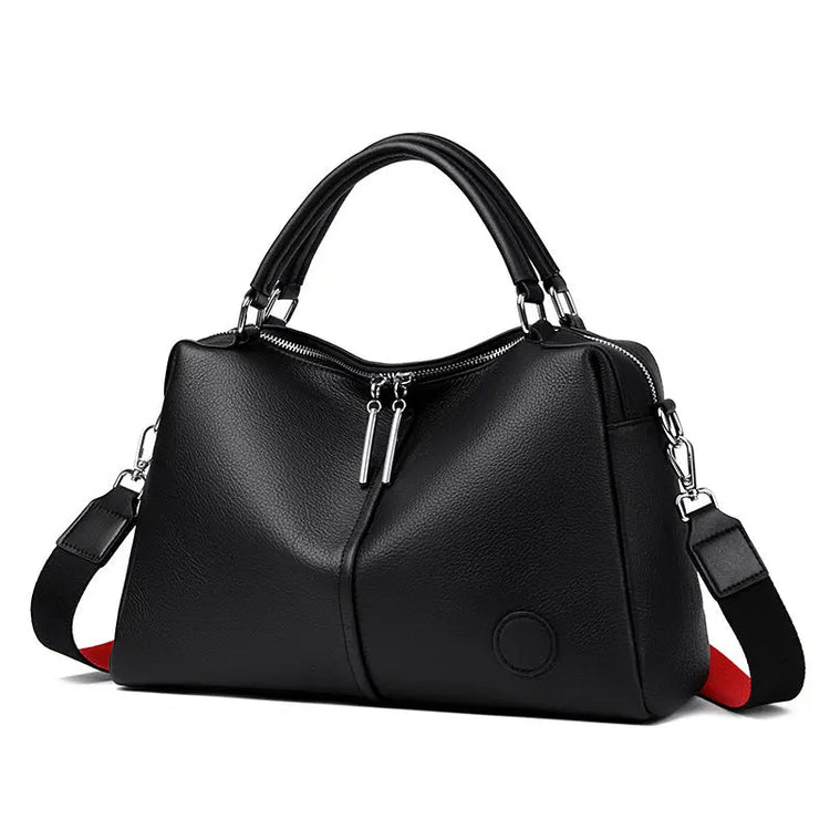 A Spacious And Sophisticated Handbag