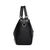 A Spacious And Sophisticated Handbag