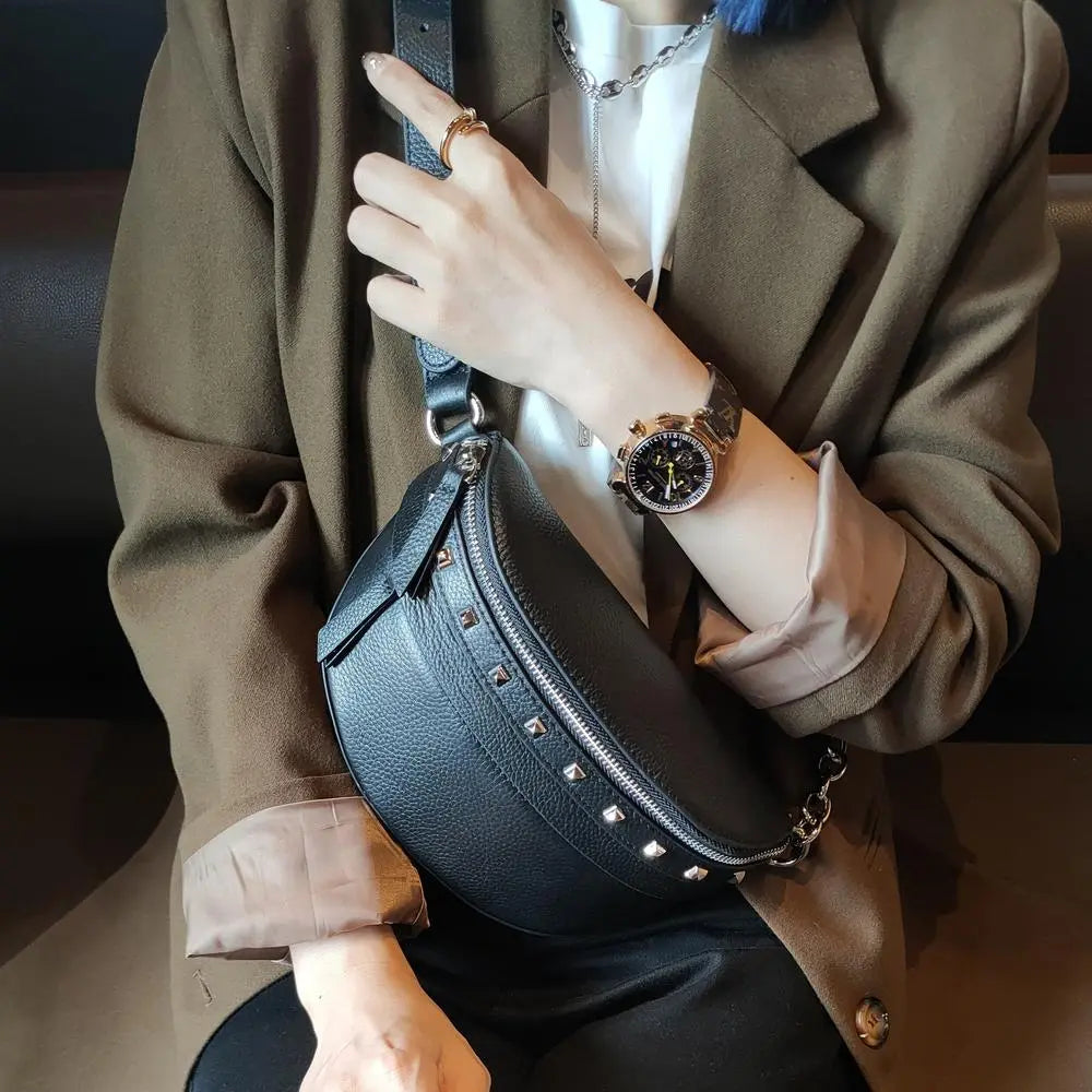 Dumpling crossbody Bag