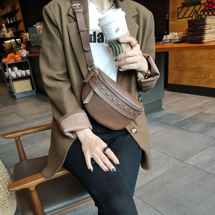 Dumpling crossbody Bag