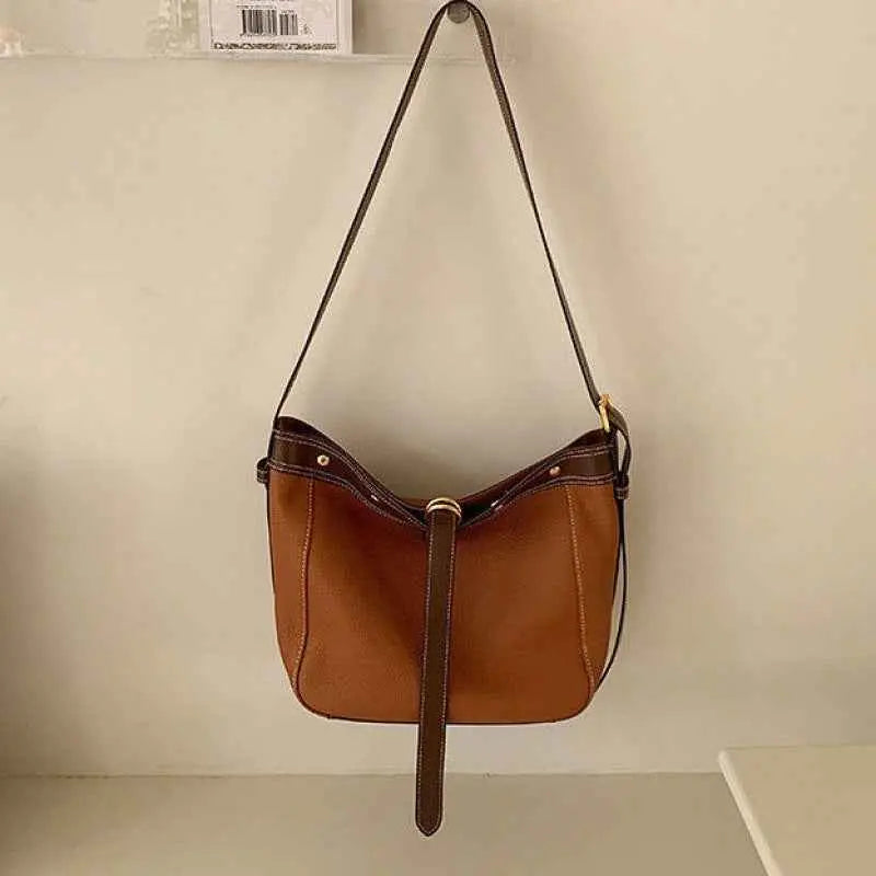 Large Capacity Shoulder Messenger Bag