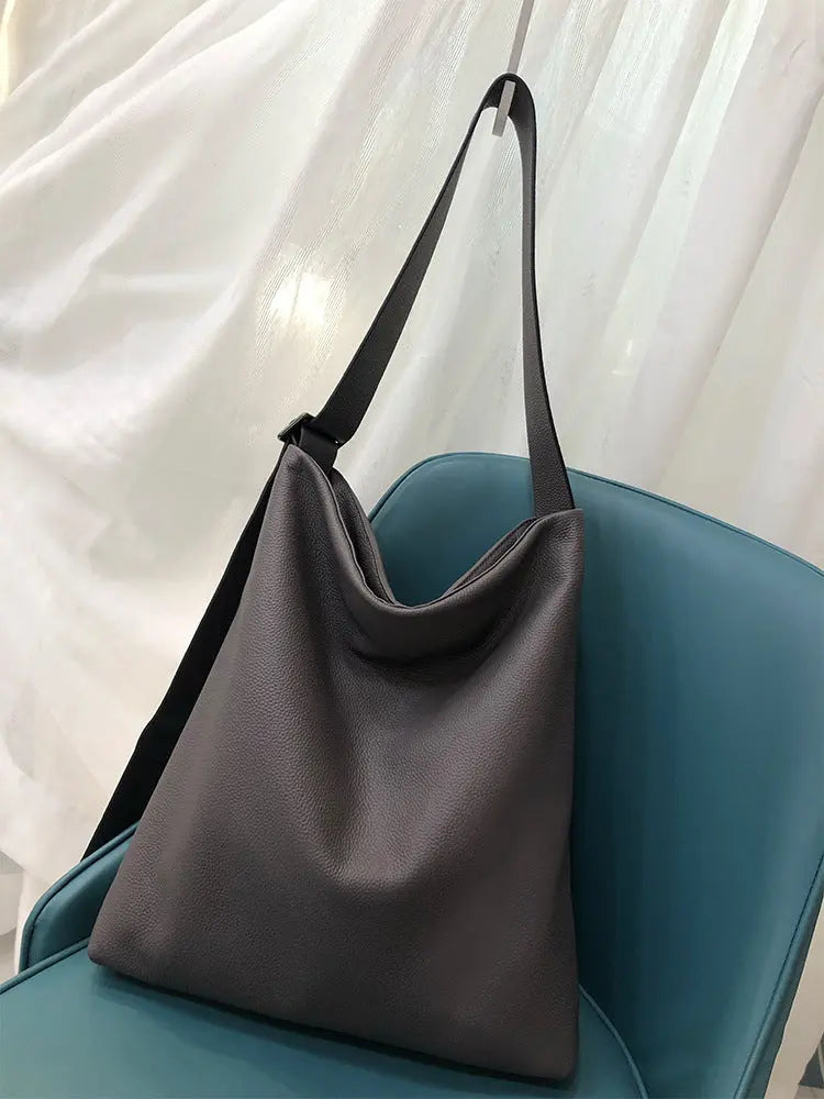 New Top Layer Cowhide Shoulder Bag