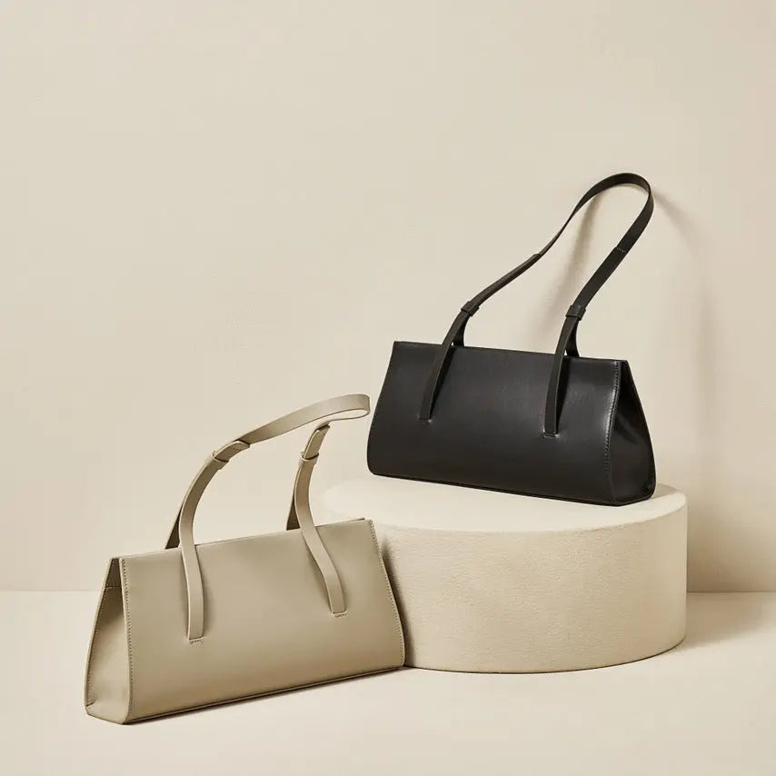 Qamar Leather Shoulder bag Nomade Code